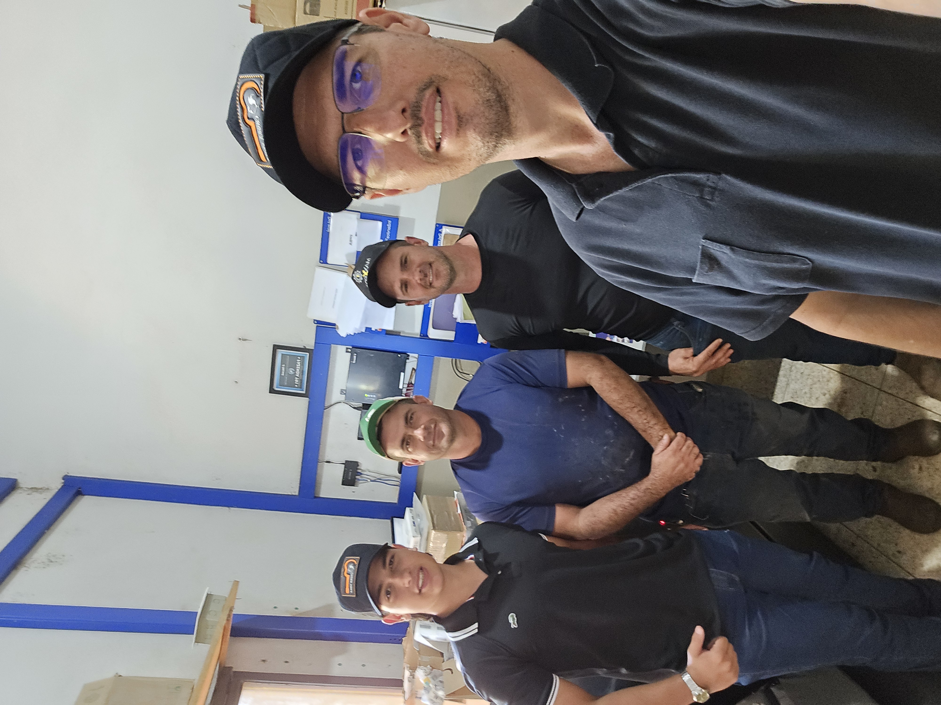 Consultoria in loco com cliente no campo